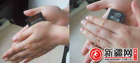 昨日，记者在体验网友所说的“搓”和“踩”恢复电量的方法。