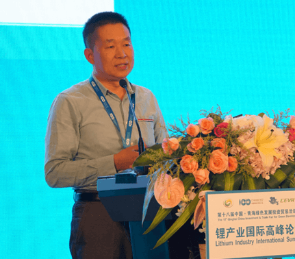 中南大学教授李荐