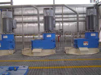 正远粉体工程-LHE湿法超细研磨机