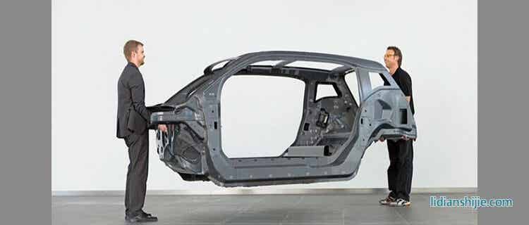 电动车采用全铝车身或全碳纤维车身（如宝马i系列），都是为了减轻重量、降低滚阻。