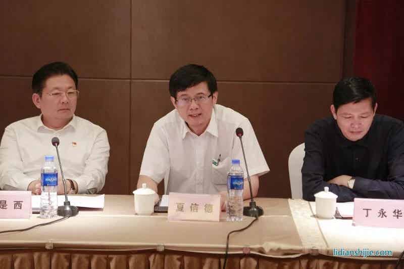 鹏辉能源董事长夏信德