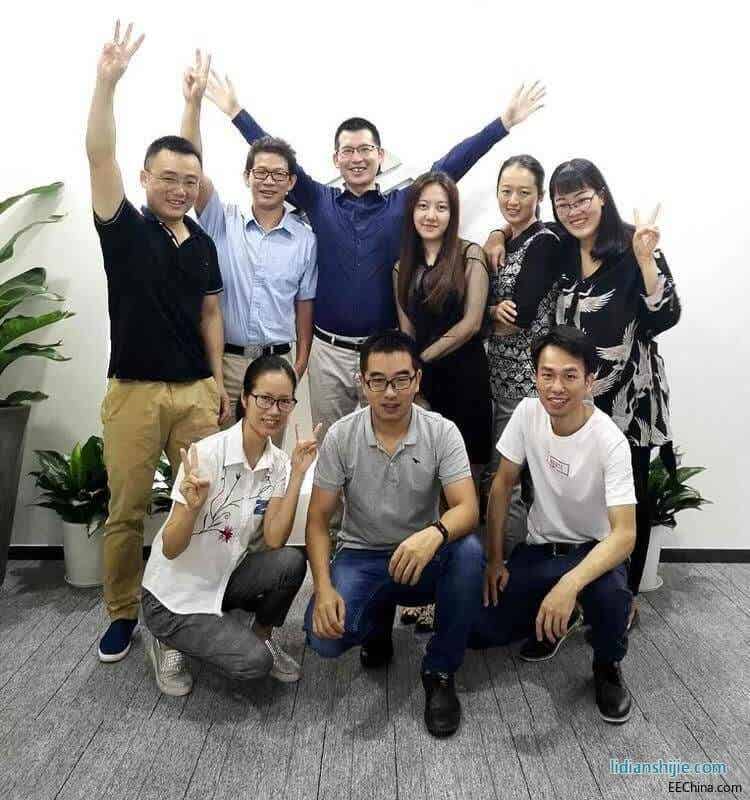 “深清”团队成员合影