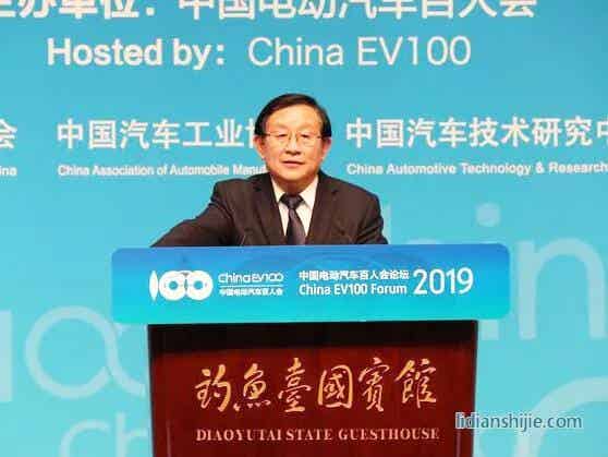 中国科学技术协会主席万钢