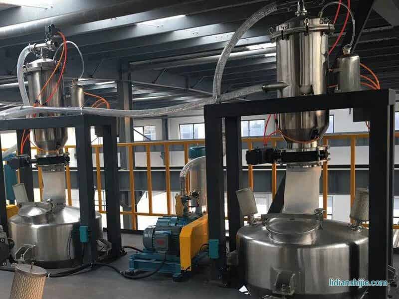 千鸟机械锂电设备真空上料机