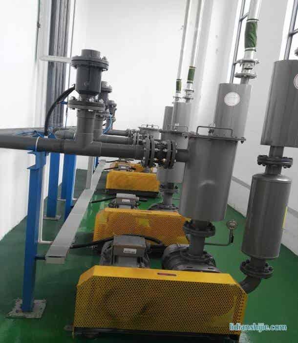 后处理段二楼真空上料罗茨风机组以及管道部分 (2)