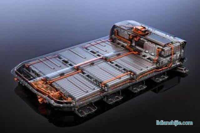 吉利汽车连续4月销量下滑，但是它依然自主汽车品牌领军者