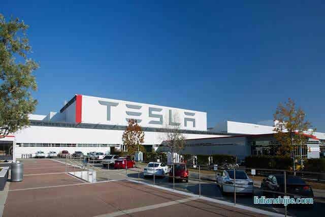 特斯拉的目标是星辰大海，它在中国市场击败了燃油车企业