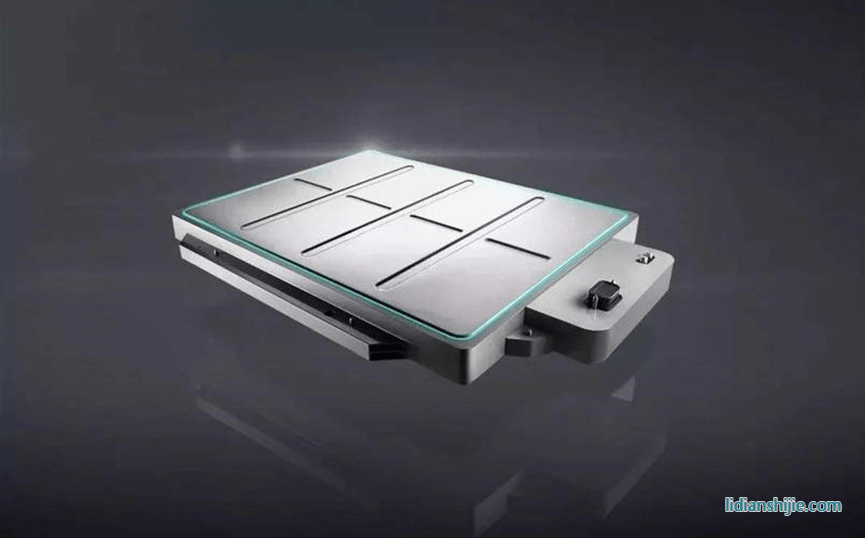 蜂巢能源短刀电芯