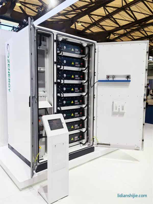 402KWh/418KWh户外柜