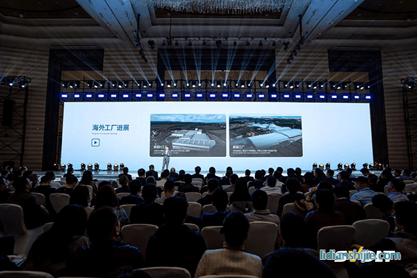 飞叠+短刀+快充 蜂巢能源第四届电池日杨红新再谈行业内卷