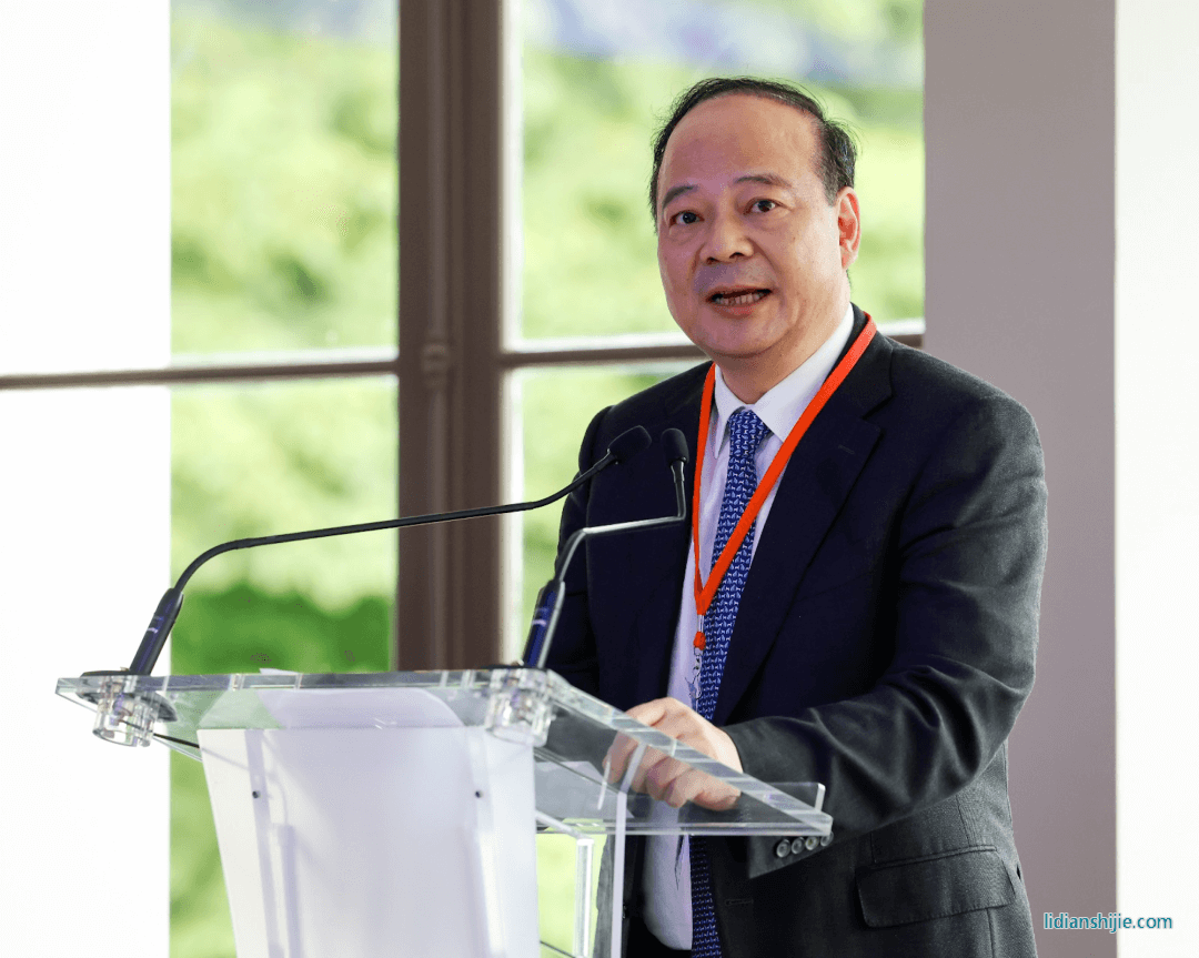 宁德时代神行超充电池