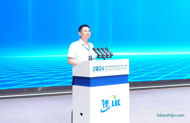 遂宁市委常委，射洪市委书记谭晓政主持开幕式