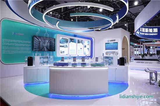 示太蓝核心科技成果和半固态电池系统解决方案