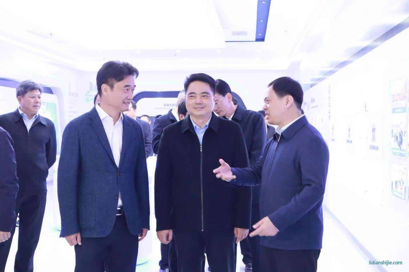 抚州市委书记魏晓奎率党政代表团赴志存锂业集团考察调研