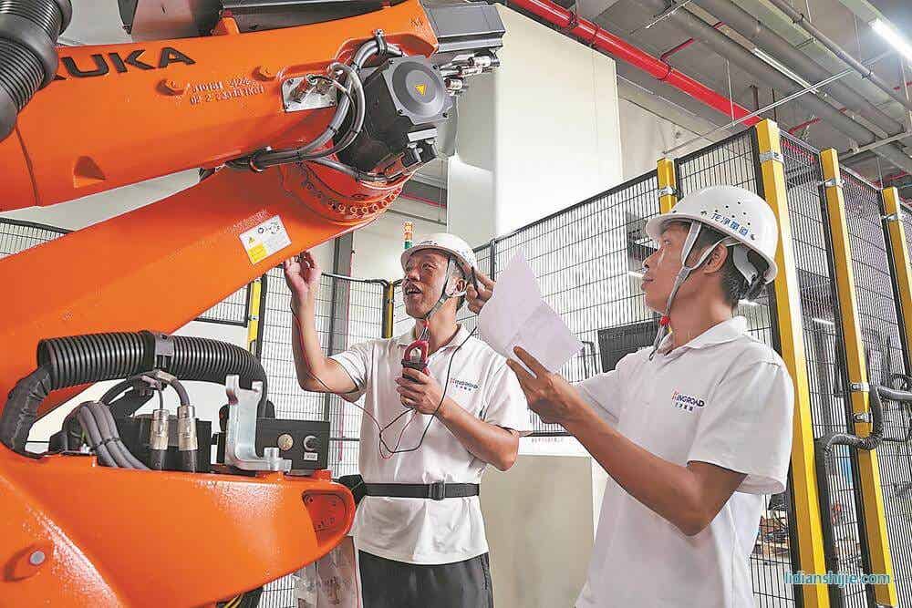 龙岩市上杭县上杭工业园区南岗金铜产业园的福建龙净量道储能科技有限公司年产6GWh锂电池储能系统项目现场