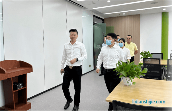 四川省南充市领导莅临和润达视察指导工作