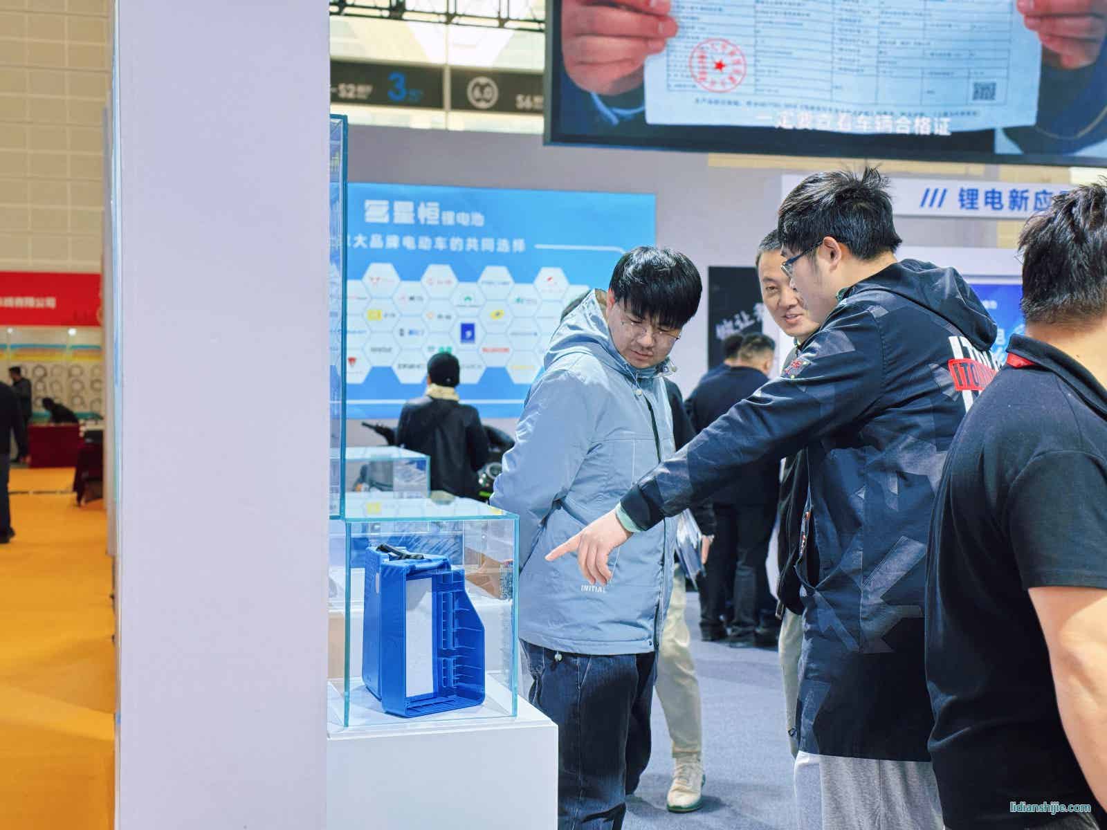 FireAID防火装置引发了观展者的重点关 FireAID防火装置引发了观展者的重点关