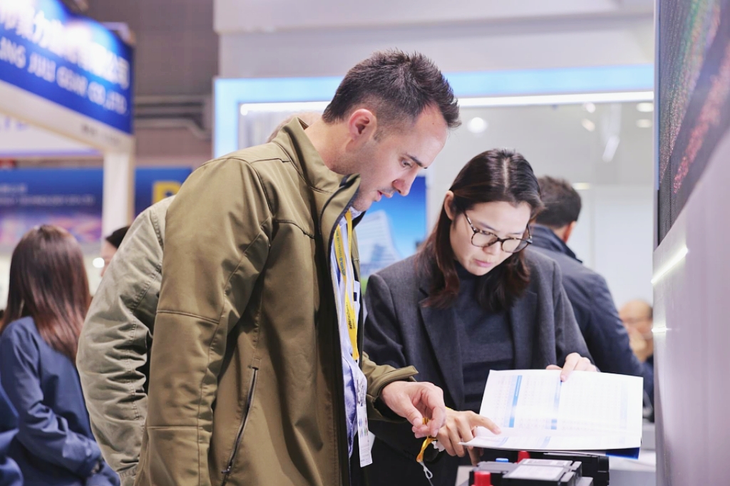 骆驼集团亮相上海法兰克福汽配展