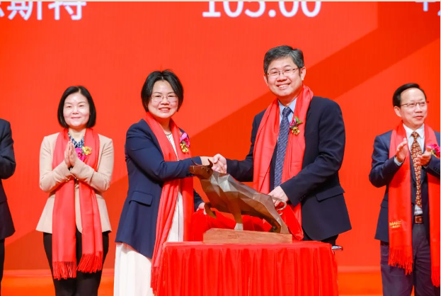 曼恩斯特开盘仪式 曼恩斯特开盘仪式